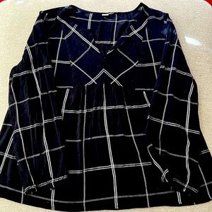 Old navy black plaid blouse